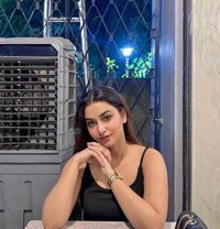 ꧁🧿 HELLO GUYS MY NAME IS MOHINI LIVE NI - puta in Pune
