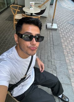 Hello Sugar! I’m Alex - Acompañantes masculino in Kuala Lumpur Photo 14 of 19