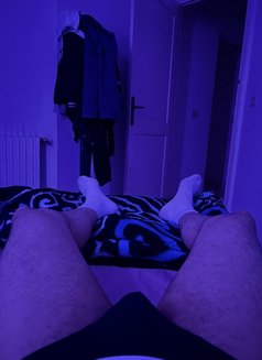 Hello ! - Male escort in Tunis Photo 5 of 7