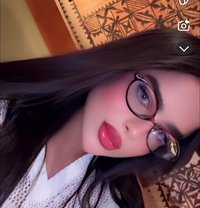 سلطانة - Transsexual escort in Dubai Photo 10 of 10