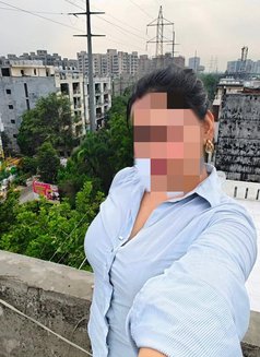 Hema - escort in Hyderabad Photo 1 of 1