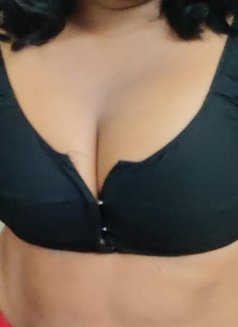 Hemleta Marathi Wife - escort in Pune Photo 2 of 3