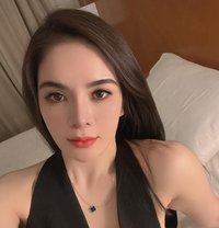 Laura - escort in Dubai