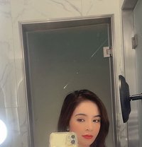 Laura - escort in Dubai