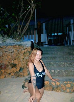 Henesey - escort in Cebu City Photo 22 of 27