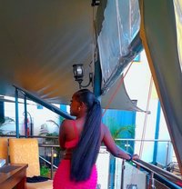 Henessy - puta in Nairobi
