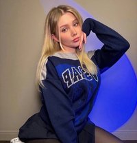 Hennry - masseuse in Dubai