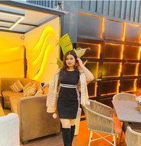 Henny - escort in Sydney