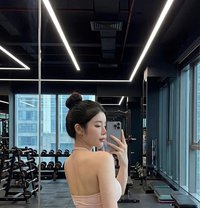 Henny - escort in Singapore