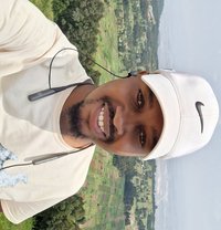 Henry - Male escort in Nairobi