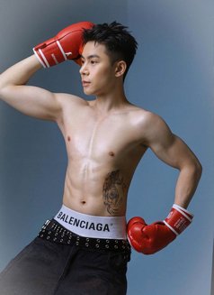 Henry - Acompañantes masculino in Ho Chi Minh City Photo 10 of 13