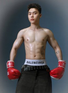 Henry - Acompañantes masculino in Ho Chi Minh City Photo 13 of 13