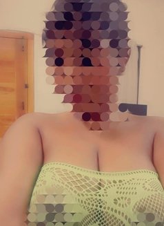 Heppy , Chennai - escort in Chennai Photo 4 of 5