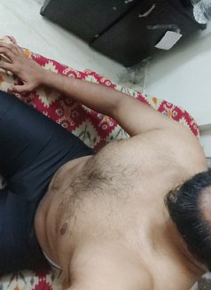 Heramn - Male escort in Bangalore Photo 3 of 3