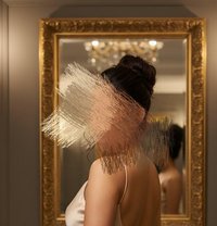 here for few weeks, real, virtual etc - escort in Bangalore