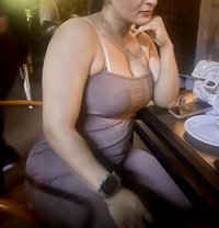 Curvy Herlin - cam session only - escort in Mumbai Photo 1 of 5