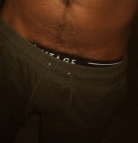 Hesh Vithanage - Male escort in Colombo
