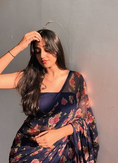 Hetal - escort in Ahmedabad Photo 2 of 3