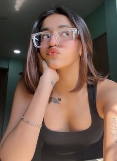 Hetal - escort in Candolim, Goa Photo 3 of 3