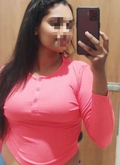 Hetal - escort in Noida Photo 1 of 2