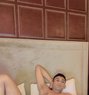 Hethin big dick with good service - Male escort in Singapore Photo 13 of 14