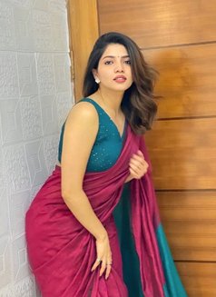 Hettal Pandya - escort in Lucknow Photo 2 of 2