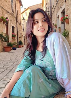 Hetvi Iyer - escort in Chennai Photo 1 of 1