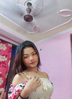 Hey I'm Apurva, Independent girl - puta in New Delhi Photo 12 of 16