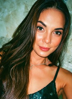Hey It's Carly - escort in Bali Photo 1 of 9