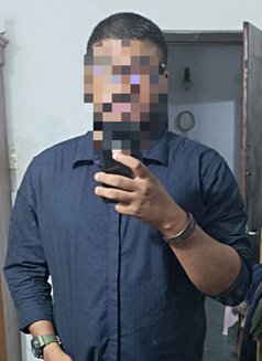 Hey Ladies - Male escort in Colombo Photo 1 of 3