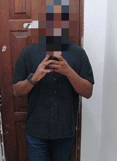 Hey Ladies - Male escort in Colombo Photo 2 of 3