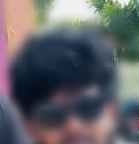 Hey My Name Is John - Acompañantes masculino in Chennai