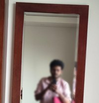 Hey My Name Is John - Acompañantes masculino in Chennai