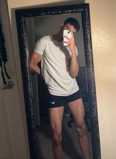 Hey What’s Up - Male escort in Khobar Photo 1 of 1