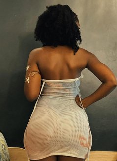 Hezo - escort in Guangzhou Photo 1 of 2