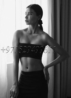 Aashna (Indian Model) - escort in Dubai Photo 14 of 20