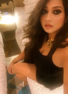 Hi class model - escort in Hong Kong Photo 7 of 10