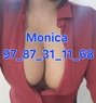 Hi darling I'm Monica tamil ponu service - puta in Doha Photo 3 of 10