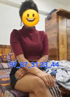 Hi Darling I'm Riya Tamil Ponu Independe - puta in Al Manama Photo 2 of 3