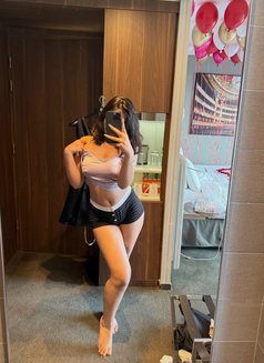Hi Guys! I’m Khloe Your Favorite Thicc T - Acompañantes transexual in Navi Mumbai Photo 7 of 13