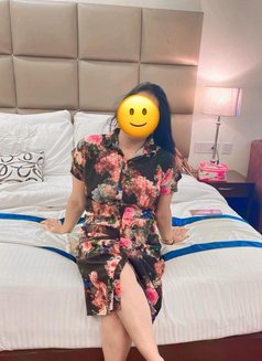 Hi Guys I'm Shanaya Need No Advance - puta in Noida Photo 2 of 3