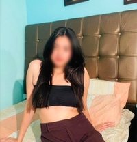 Genuine (cam show ) - puta in Pune