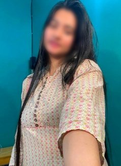 I am independent (cam show real meet) - escort in Hyderabad Photo 1 of 2