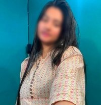I am independent (cam show real meet) - escort in Hyderabad Photo 1 of 2