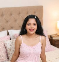 Hi I am Pinky - escort in Bangalore