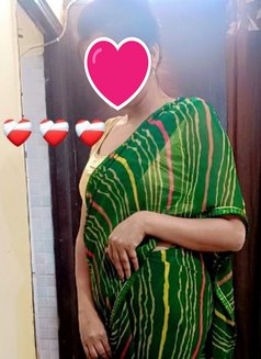 Hi I'm Disha, Independent Incall/Outcall - puta in New Delhi Photo 5 of 6