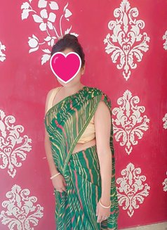 Hi I'm Disha, Independent Incall/Outcall - escort in New Delhi Photo 4 of 4