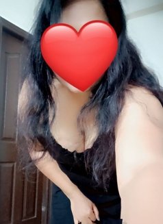 Hi I'm Mahi, Alone Hot Independent Girl - escort in New Delhi Photo 4 of 6