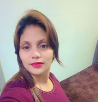 Hi I M Palak Available With My 2 Friends - escort in New Delhi