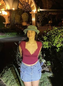 Hi I'm Melissa - escort in Manila Photo 1 of 14